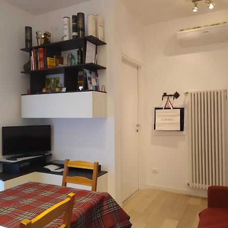 Little Secret Apartment By Wonderful Italy Bolonya Dış mekan fotoğraf