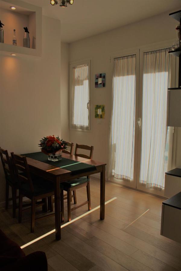 Little Secret Apartment By Wonderful Italy Bolonya Dış mekan fotoğraf